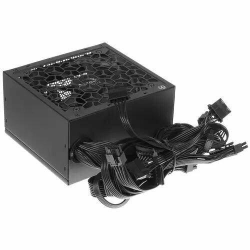 Блок питания Aerocool ATX 500W AERO WHITE 80 2444pin APFC 120mm fan 5xSATA RTL 623800₽