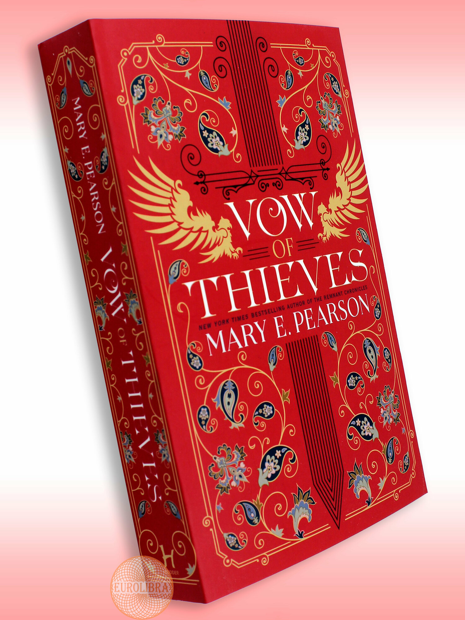 Vow of Thieves (Pearson Mary E.) - фото №3