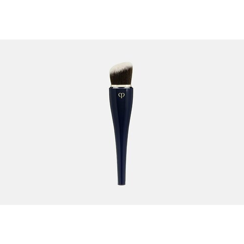 Кисть для создания плотного покрытия cle de peau beaute high coverage fd brush