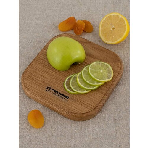 Доска разделочная Argnord из дуба Квадрат 17 х 17 см