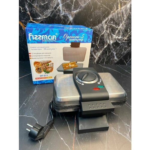 Электрическая вафельница с мощностью 1200Вт 3800₽
