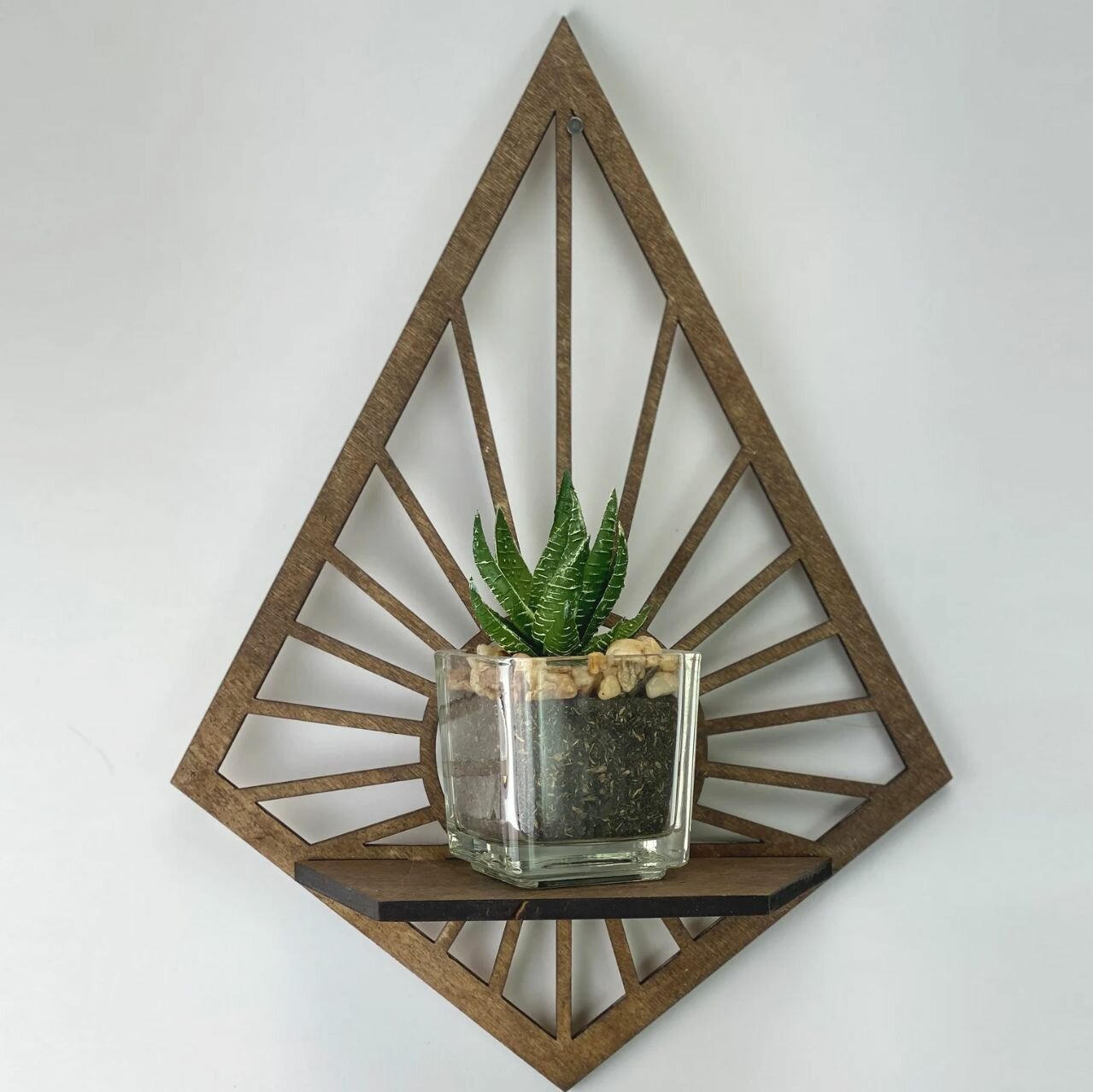 Декоративная деревянная полка Ais Laser для растений, свечей, 1 шт, коричневый