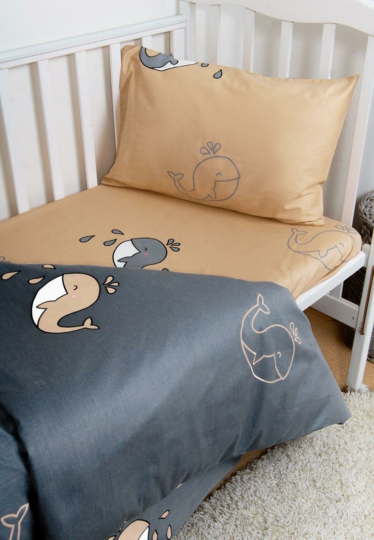 Детское белье для кроватки "Киты"