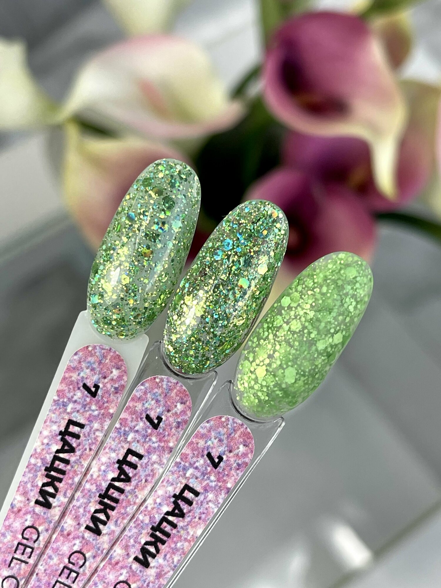 Цацки gel color. Гель лак для ногтей для маникюра и педикюра. Оттенок 7.