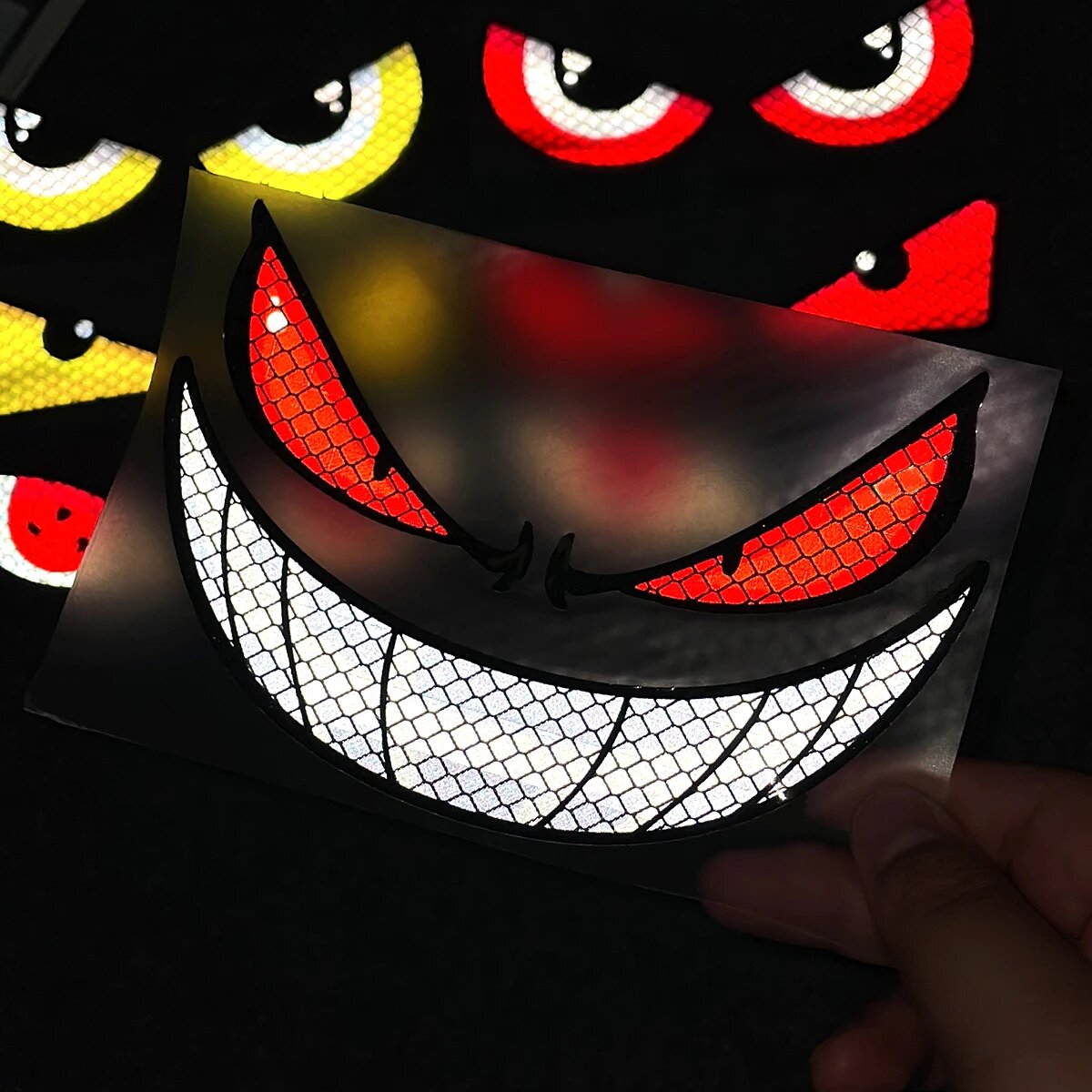 Светоотражающие предупреждающие наклейки Grin Eyes для безопасности мотоцикла, декор для мотоцикла, велосипеда, скутера, тела, лобового стекла, шлема, заднего ящика, наклейки, аксессуары, C — фото 1