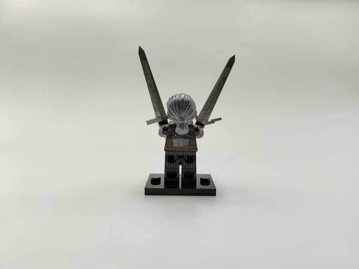 Минифигурка "Геральт", коллекционная фигурка из вселенной "Ведьмак" — фото 1