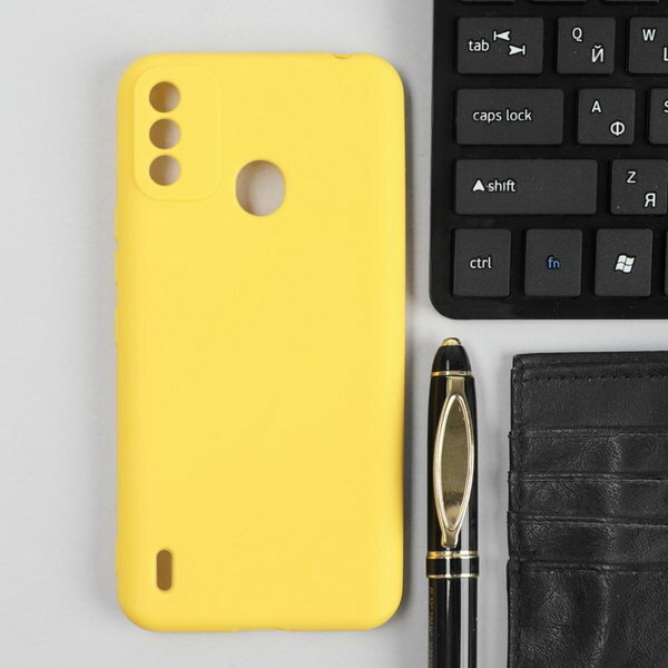 Чехол Ultimate, для телефона Itel A48, силиконовый, желтый
