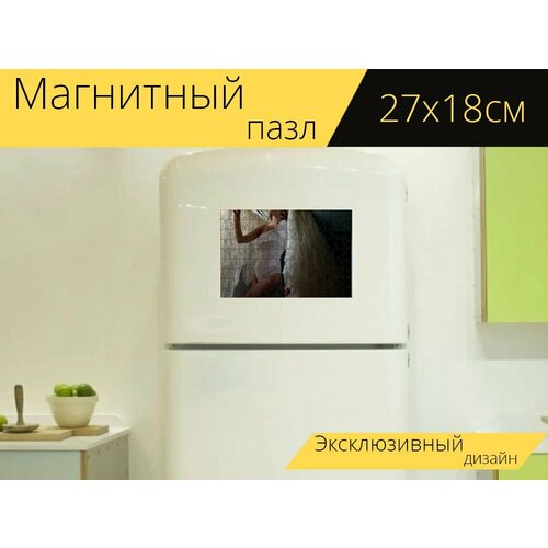 Магнитный пазл Ангел, крылья, женщина на холодильник 27 x 18 см.