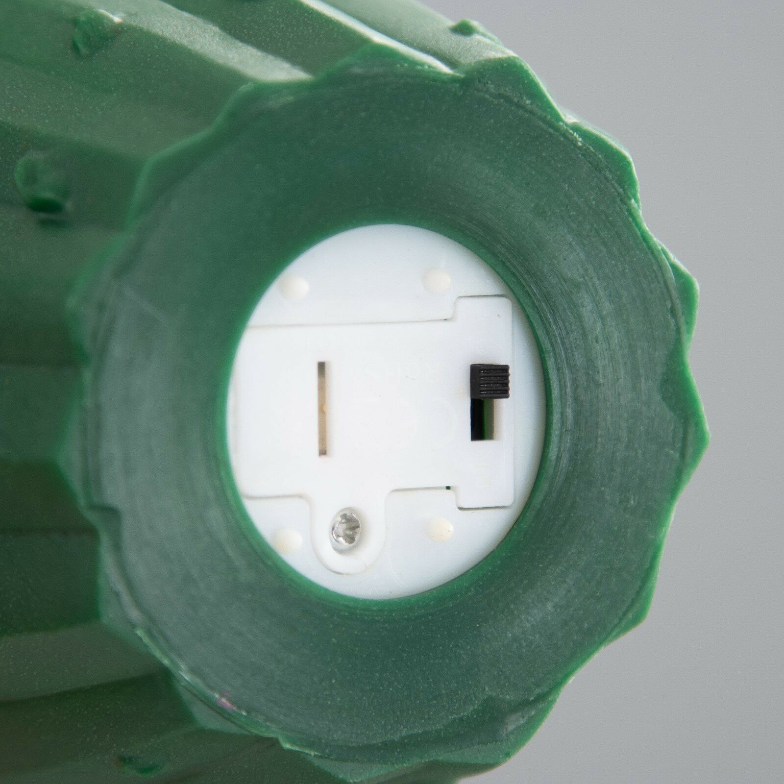 Ночник "Кактус" LED 2Вт от батареек 3хLR44 зеленый 11х6х13 см RISALUX - фотография № 6