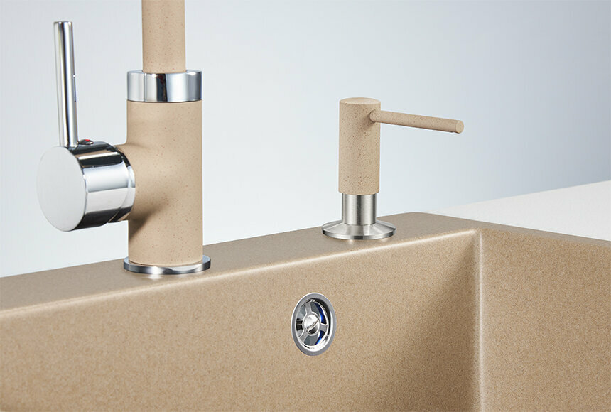 Дозатор для жидкого мыла Granula 018 D, песок, нержавеющая сталь, встраиваемый, цвет песочный