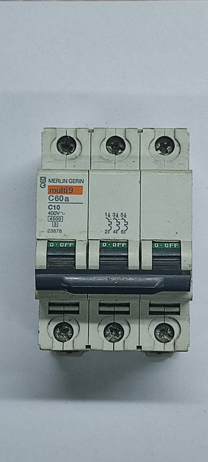 Schneider Electric MERLIN GERIN Multi 9 Выключатель автоматический трехполюсный 10А С С60А 4.5кА 23878