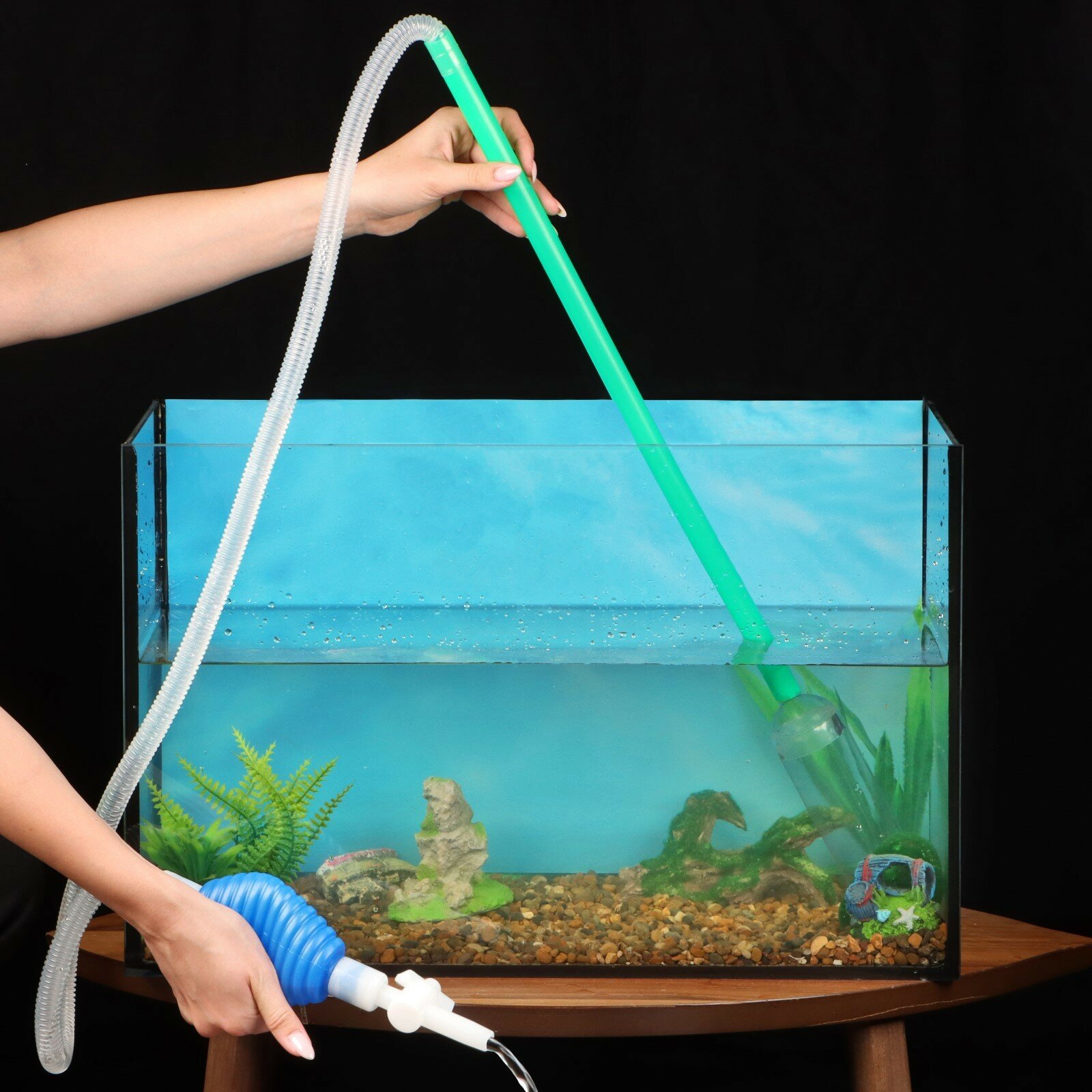 Сифон аквариумный "Пижон" улучшенный с грушей сеткой и регулятором потока воды 21 м