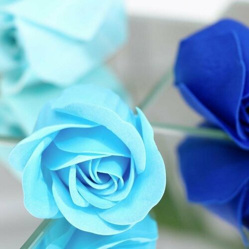 Мыльные розочки цветные оттенки набор 18 шт 1275₽