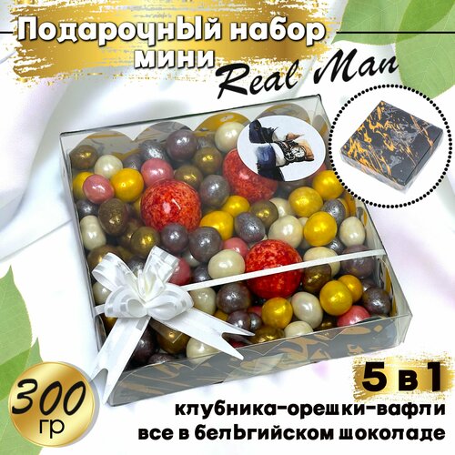 Подарочный набор для мужчин с орешками "Real Man"