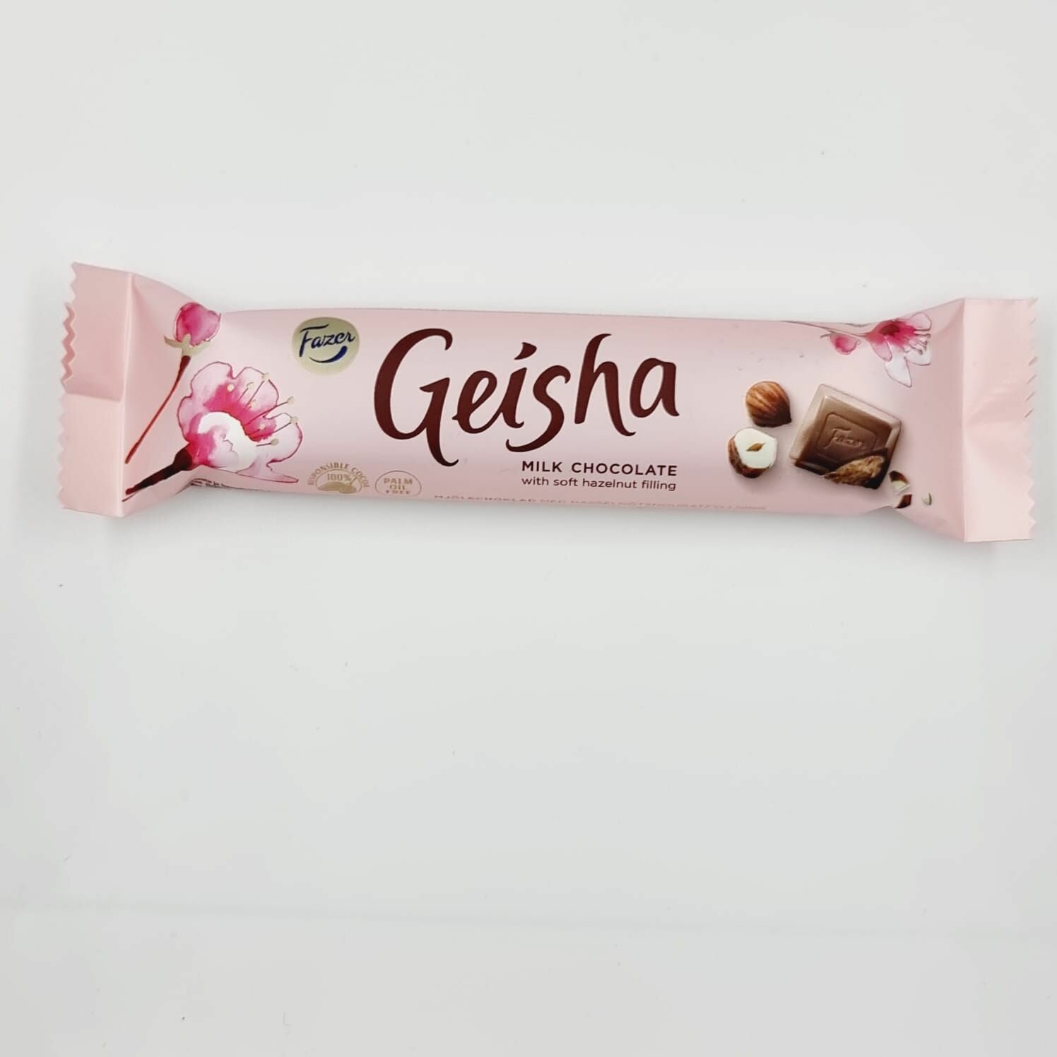 Срок до 21.05.2024 - Шоколадный батончик Fazer Geisha с лесным орехом и нугой 37 г (из Финляндии)