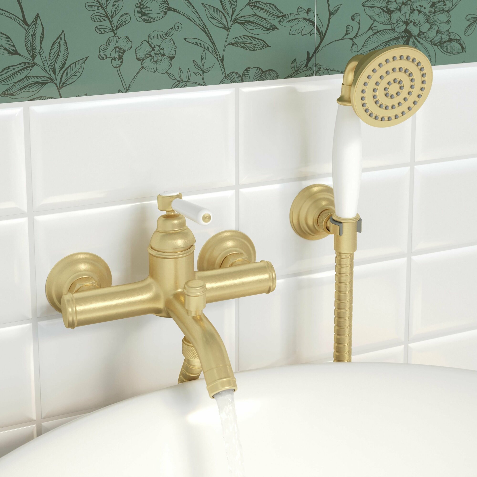 Смеситель для ванны Sensea Charm однорычажный с лейкой и шлангом цвет бронза - фото №2