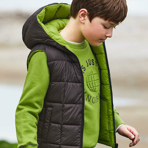 фото Жилет nukutavake, размер 160 (14 лет), зеленый, черный