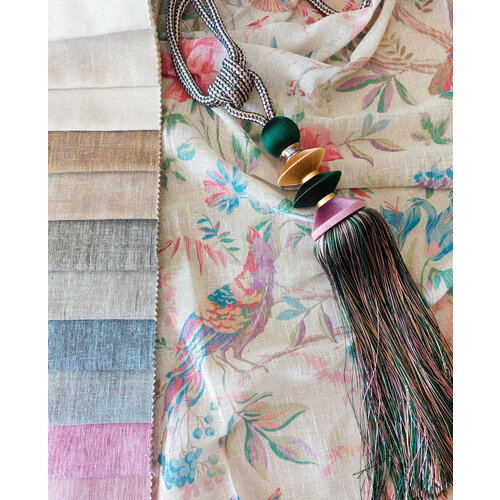 Кисть - подхват для штор