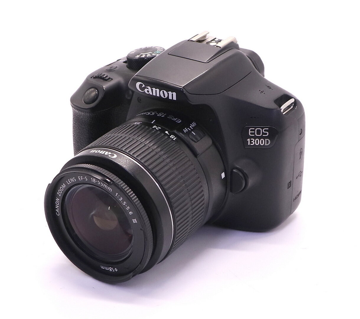 Canon EOS 1300D kit (пробег 16115 кадров)