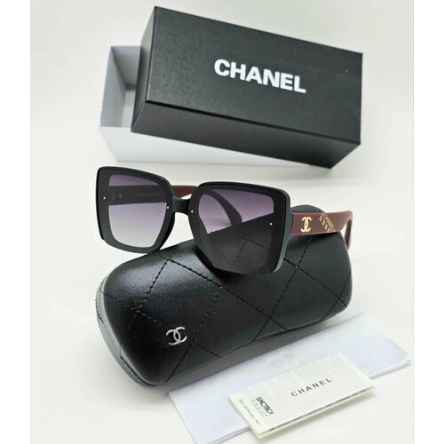 Солнцезащитные очки Chanel, коричневый