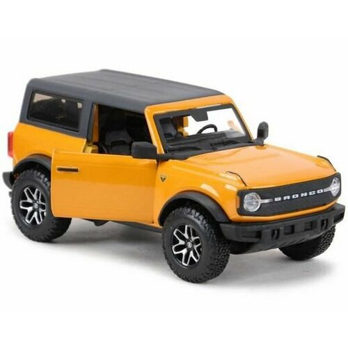 Машинка металлическая коллекционная 1:24 Ford Bronco Badlands 2021 Maisto 31530 оранжевая