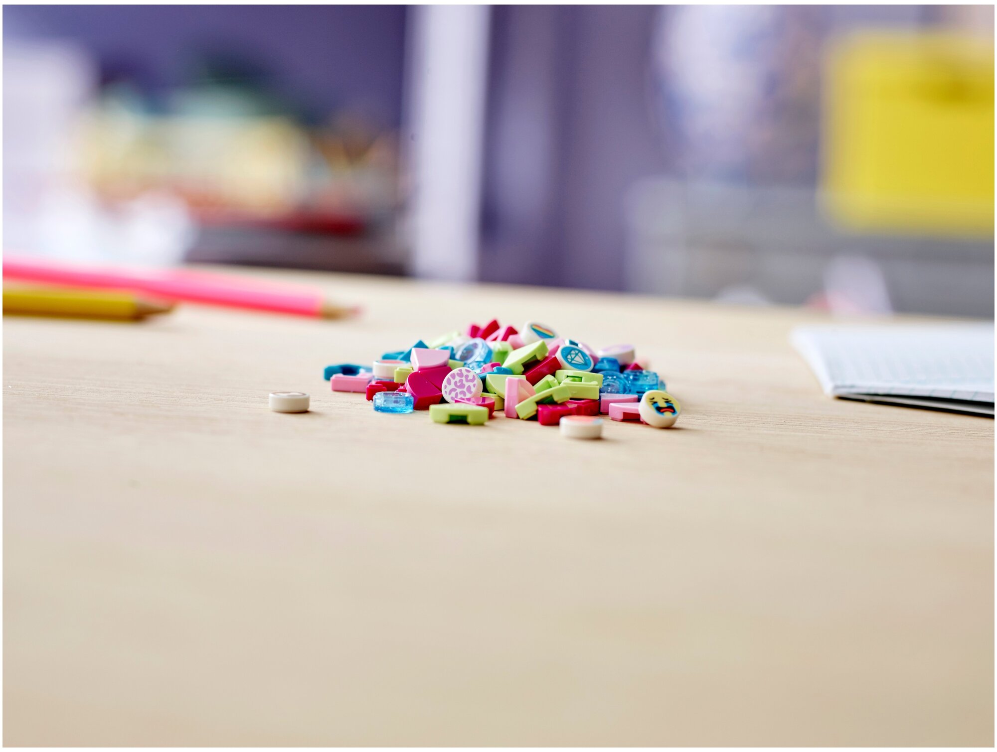 Детали LEGO DOTS 41908 Серия 1, 109 дет. — фото 1