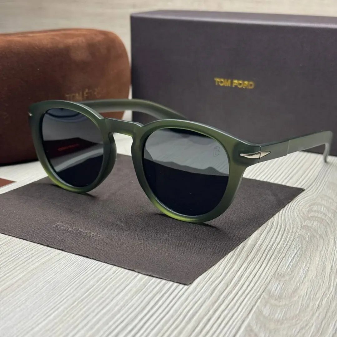 Солнцезащитные очки