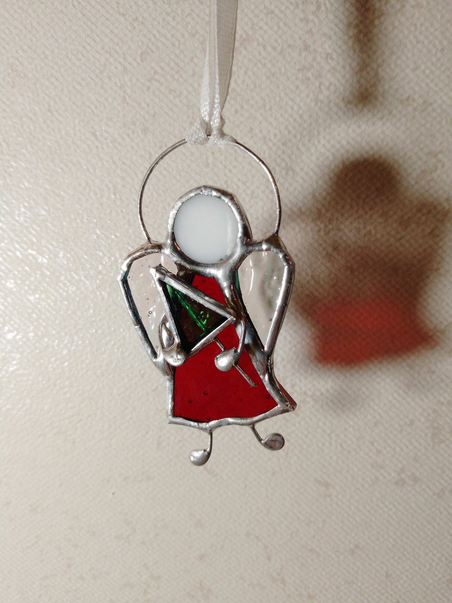 Витражный малыш - ангелок темно-красный