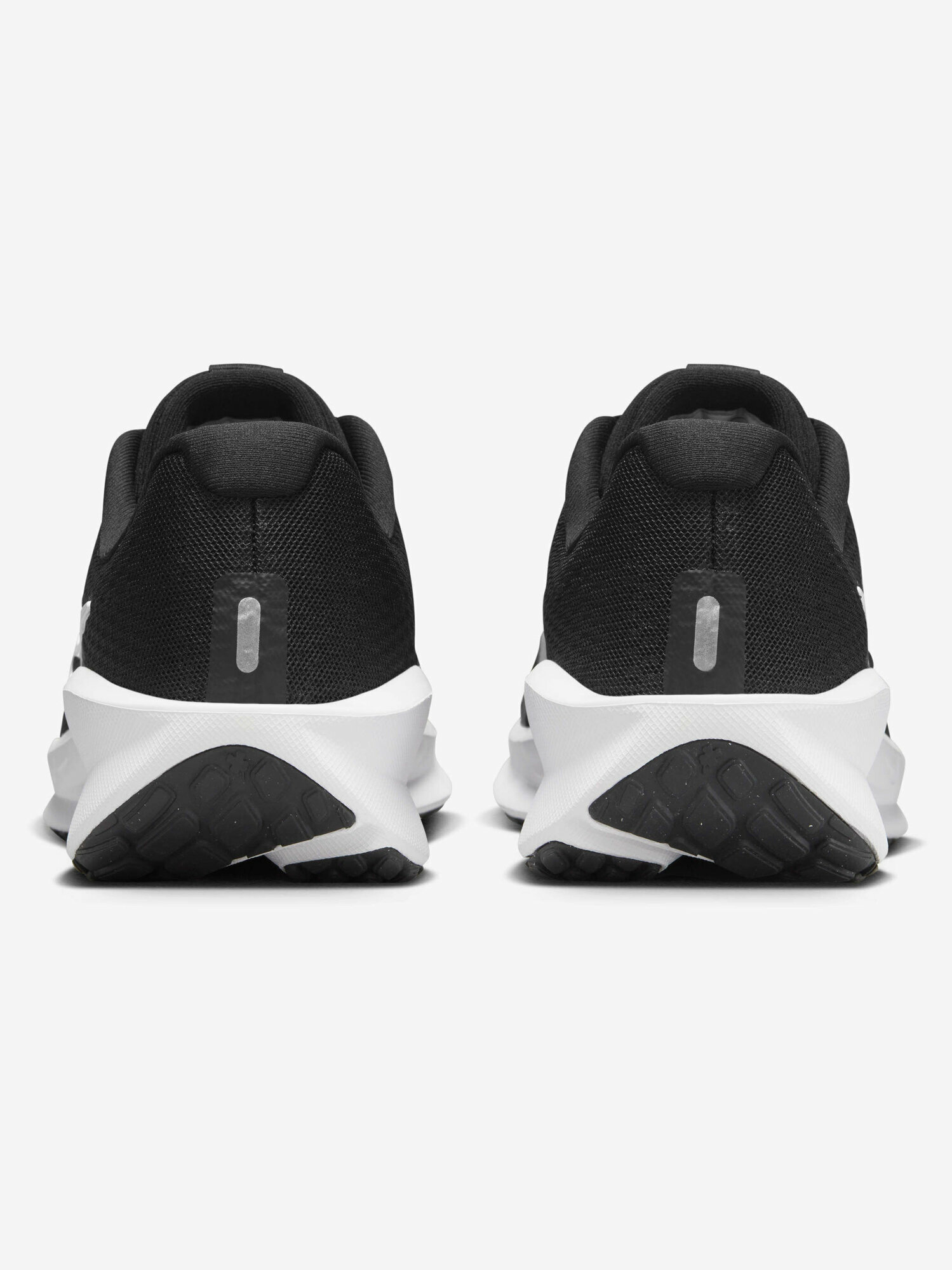 Кроссовки NIKE Downshifter 13, размер 9 US, черный — фото 1