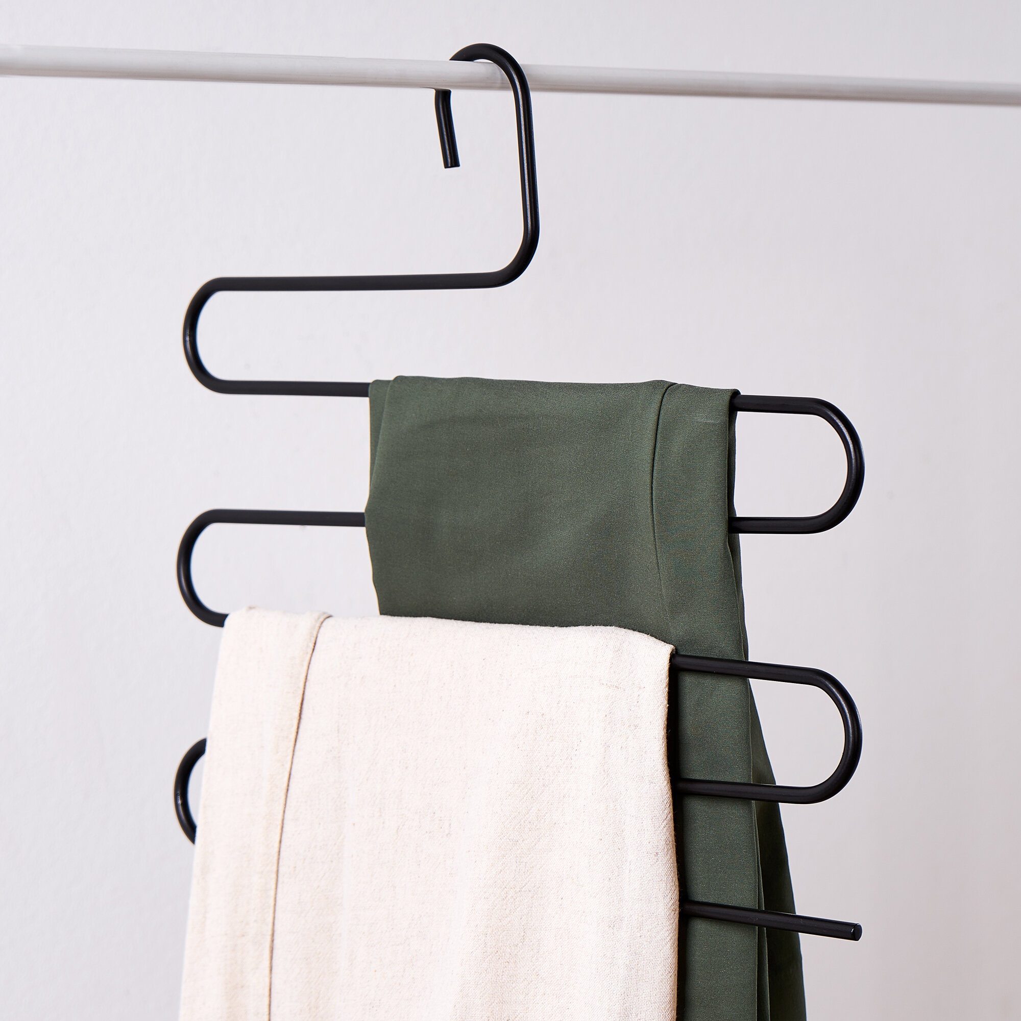 фото Вешалка-плечики Minima 39х0,45х35 см, цвет черный