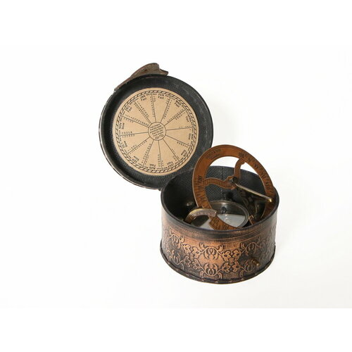 Морской компас в кожаном футляре сувенирный подарок морской компас компас для путешествий компас для кемпинга пешего туризма компас с кнопкой
