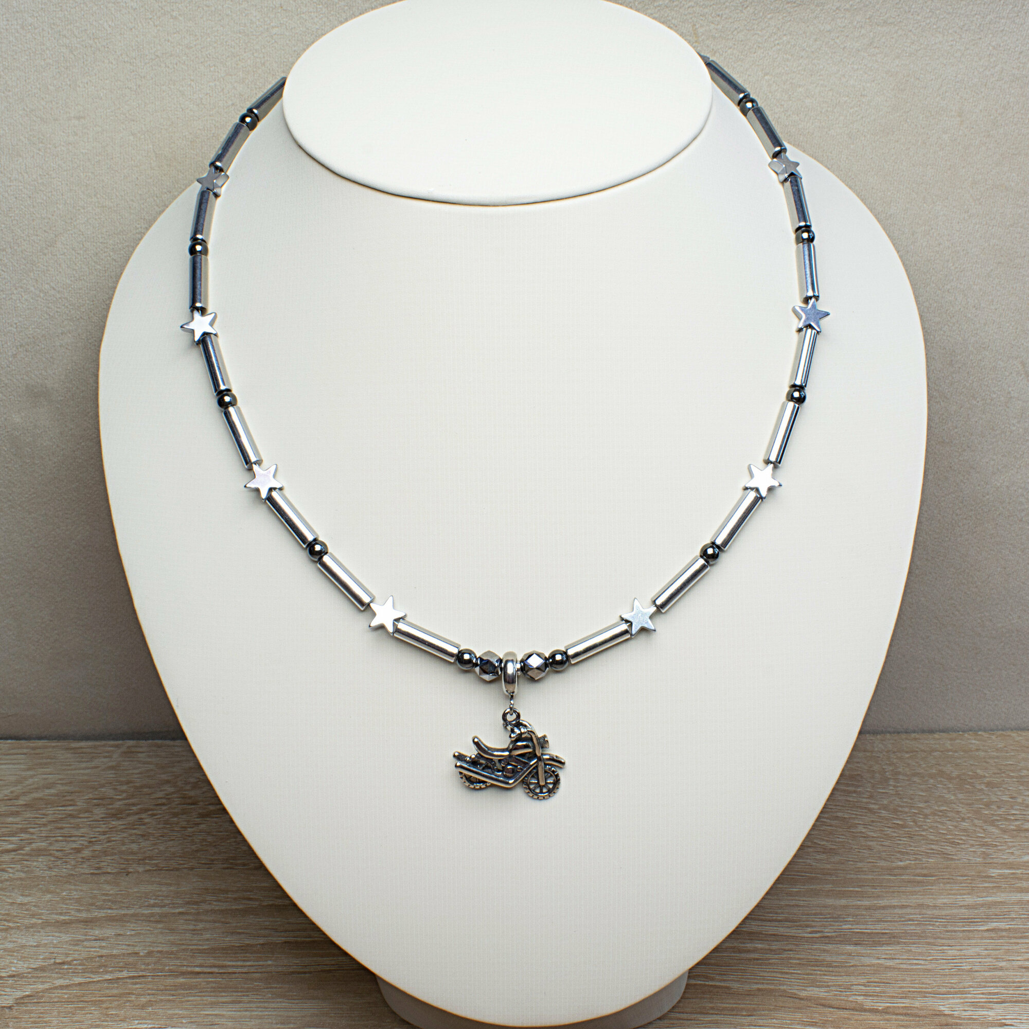 Чокер JEWELRY A VENTO, гематит, длина 45 см, серебристый — фото 1