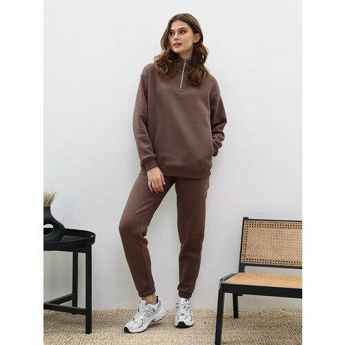 фото Костюм b.s.q, размер l, коричневый