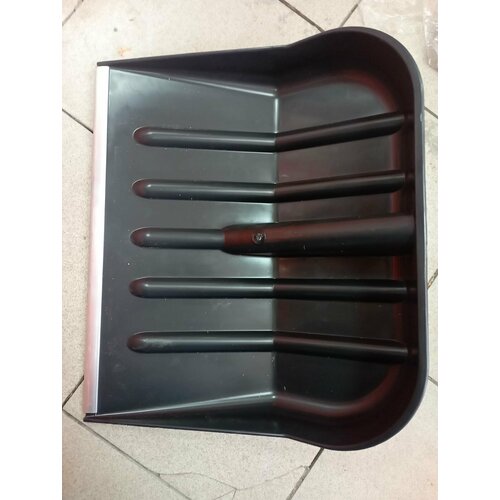 Ковш лопаты с алюминиевой планкой