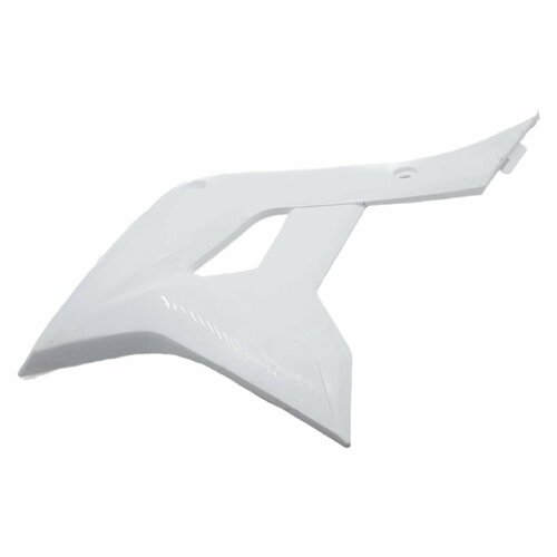 Облицовка передняя левая белая BSE 1908₽