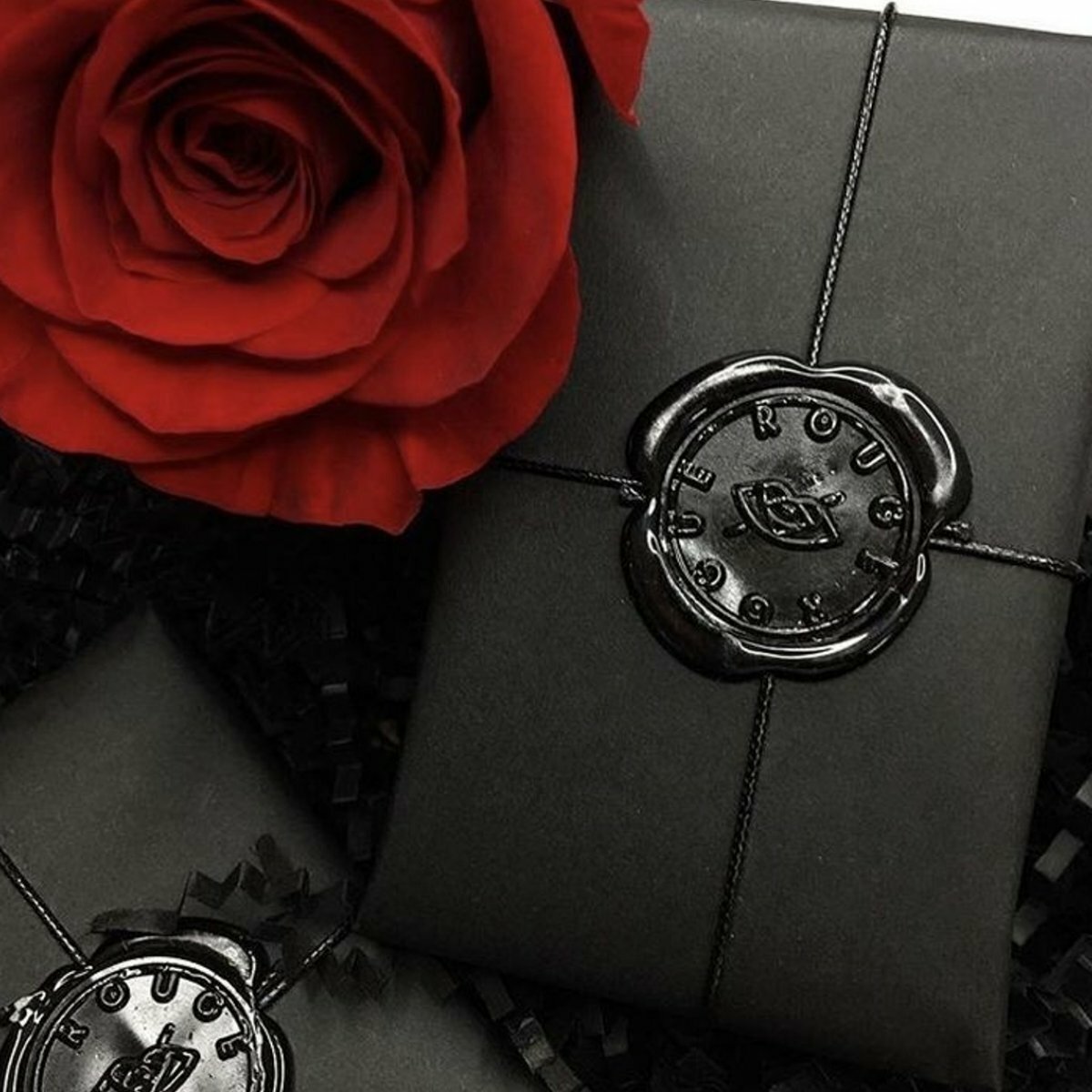 "Черный сургуч от Kumiholand", 50шт в упаковке — фото 1