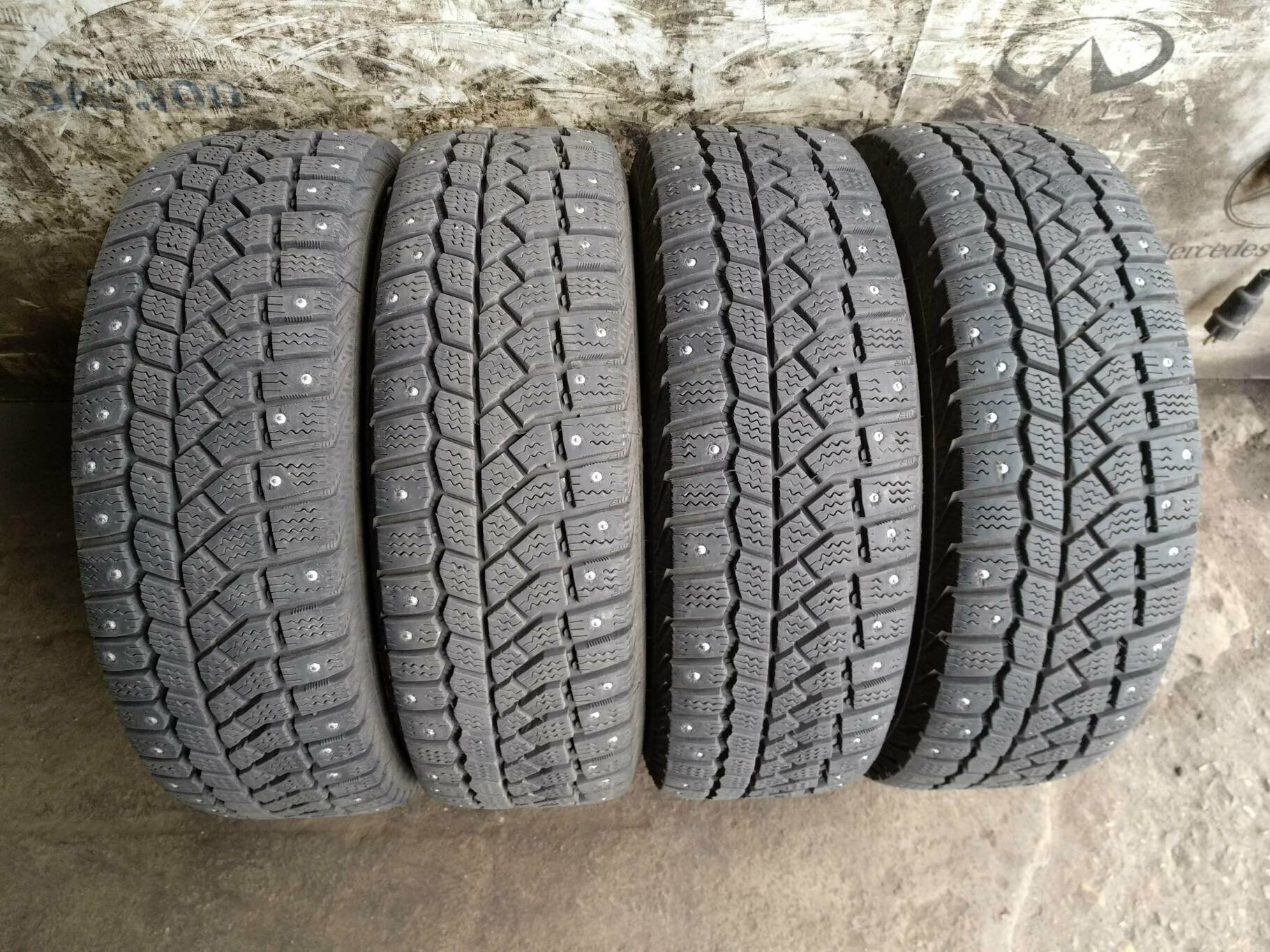 Шины Viatti Brina Nordico V-522 185/55 R15 82T БУ Зимние шипованные