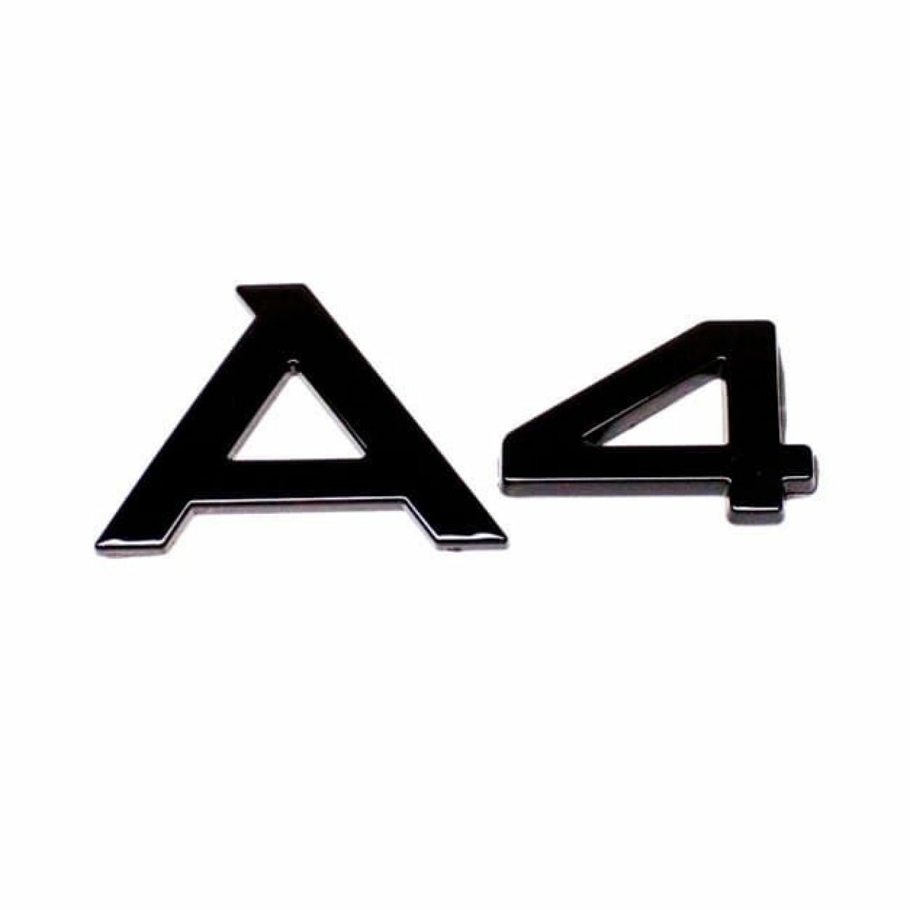 Шильдик на багажник для Audi A4 черный глянец