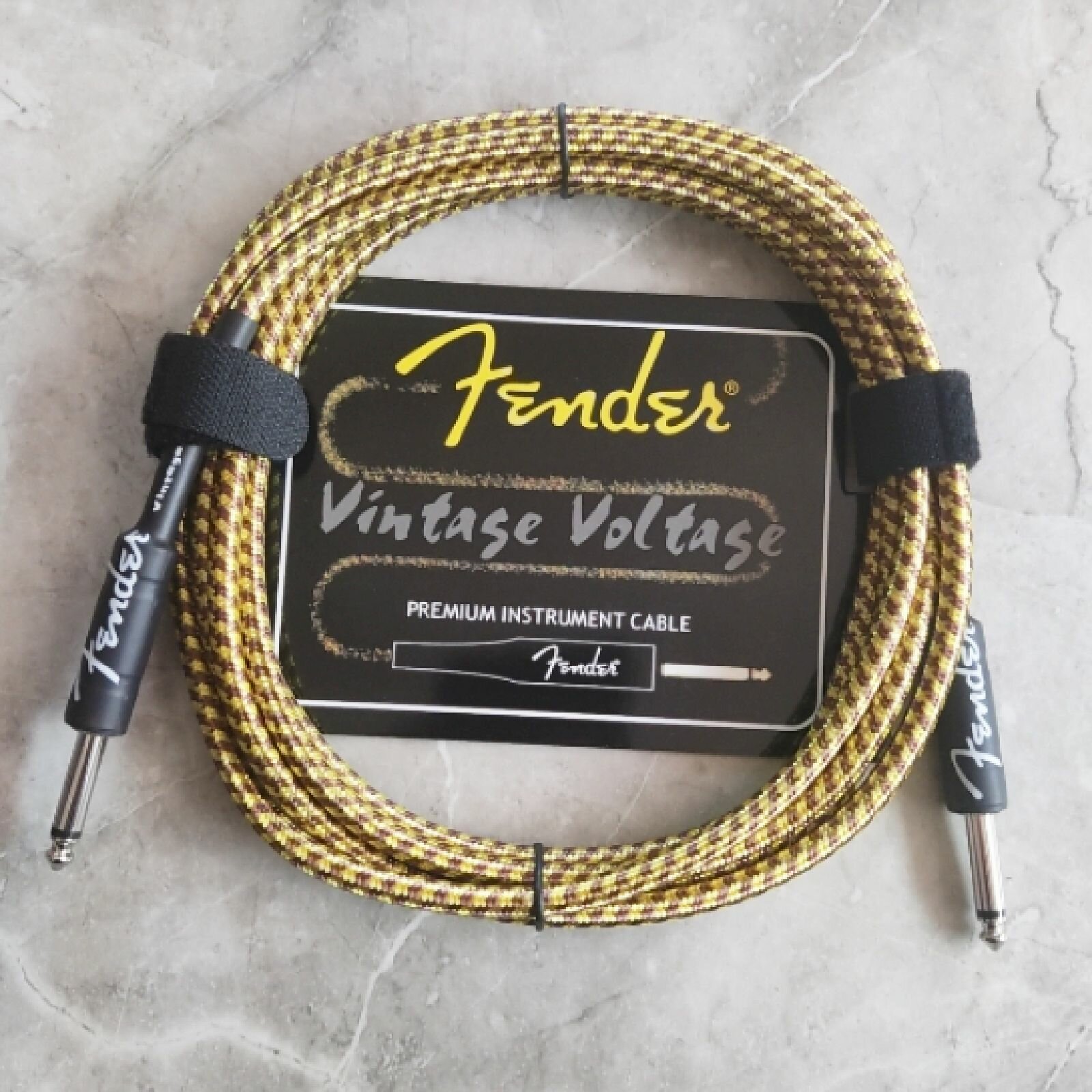 фото Премиум гитарный кабель 3 метра 6.3 jack Fender Vintage Voltage желтый, шнур для для электрогитары, электроакустической, провод для комбика.