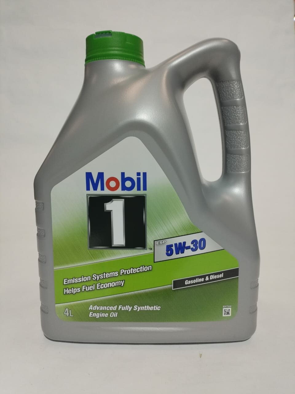 Комплект из двух канистр моторного масла Mobil 1 ESP Formula 5W-30, синтетика, 8 литров(2x4) — фото 1