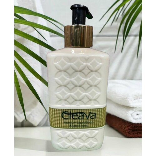 Жидкое мыло туалетное для рук и тела парфюмированное Cleava 400мл