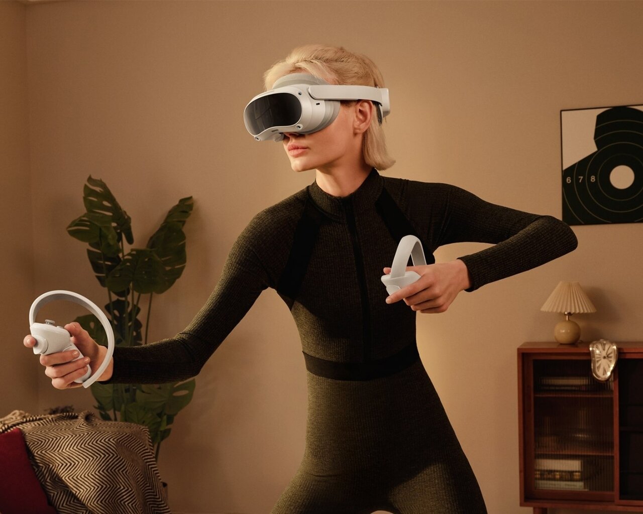 Шлем виртуальной реальности PICO - фото №20