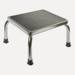 Изображение товара Ступенька вспомогательная 10222 MediQ для ванны из хромированной стали, нагрузка до 120кг, размеры 24х35х42см
