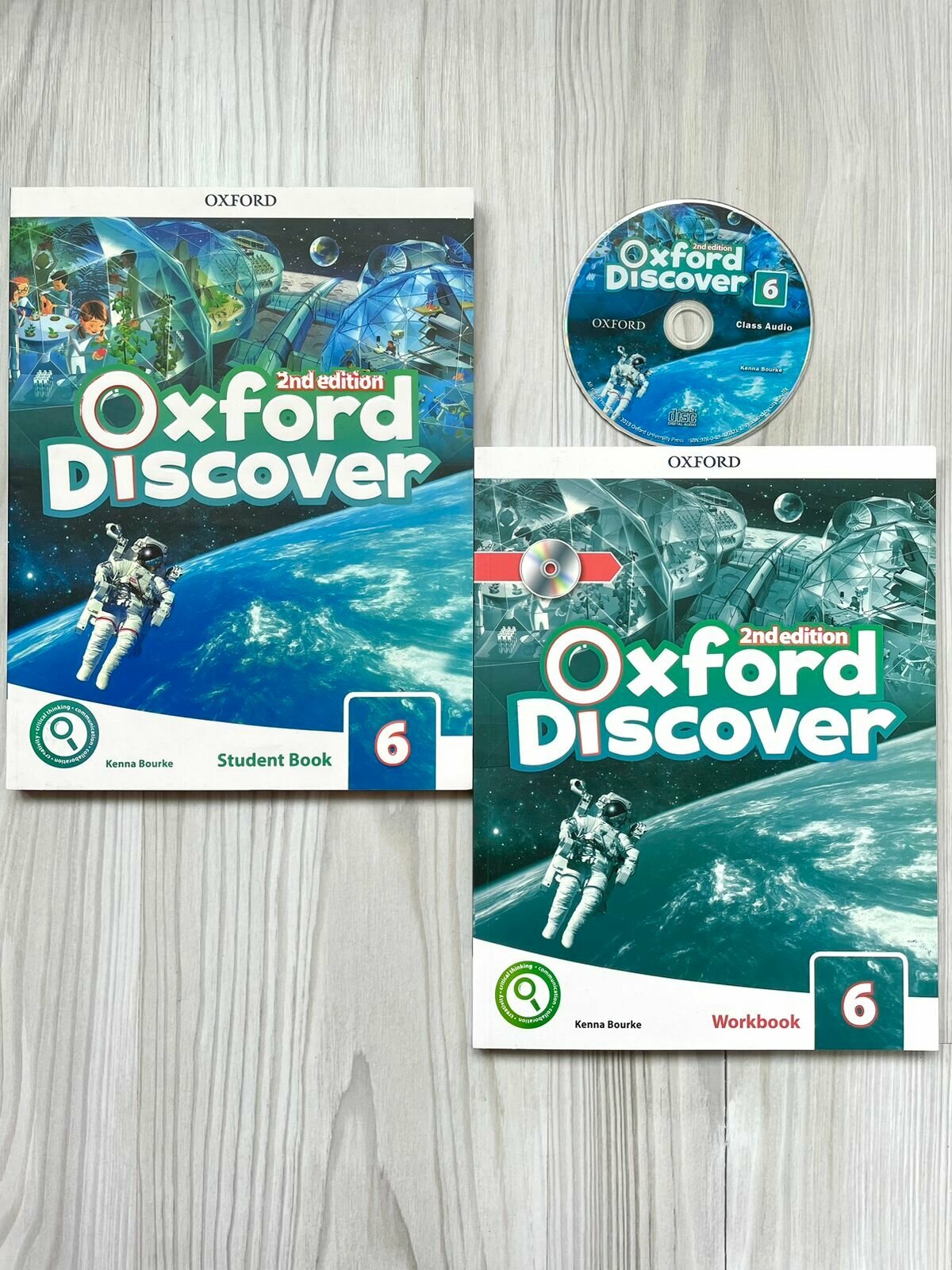Oxford Discover 6 КОМПЛЕКТ Учебник+Тетрадь+CD - фото №1