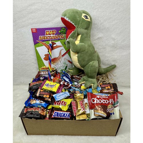 Детский подарочный набор, сюрприз бокс, для мальчика, для девочки, мягкая игрушка Дракон-динозавр 30 см, раскраска, карандаш, конфеты