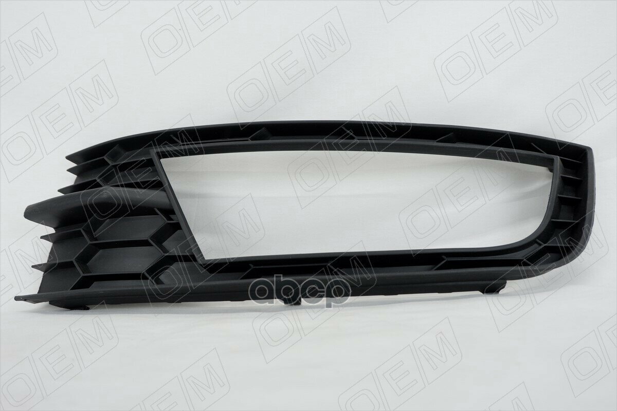 Окантовка Противотуманной Фары Левая Skoda Octavia 3 A7 2013-2017 O.E.M. арт. OEM1454L