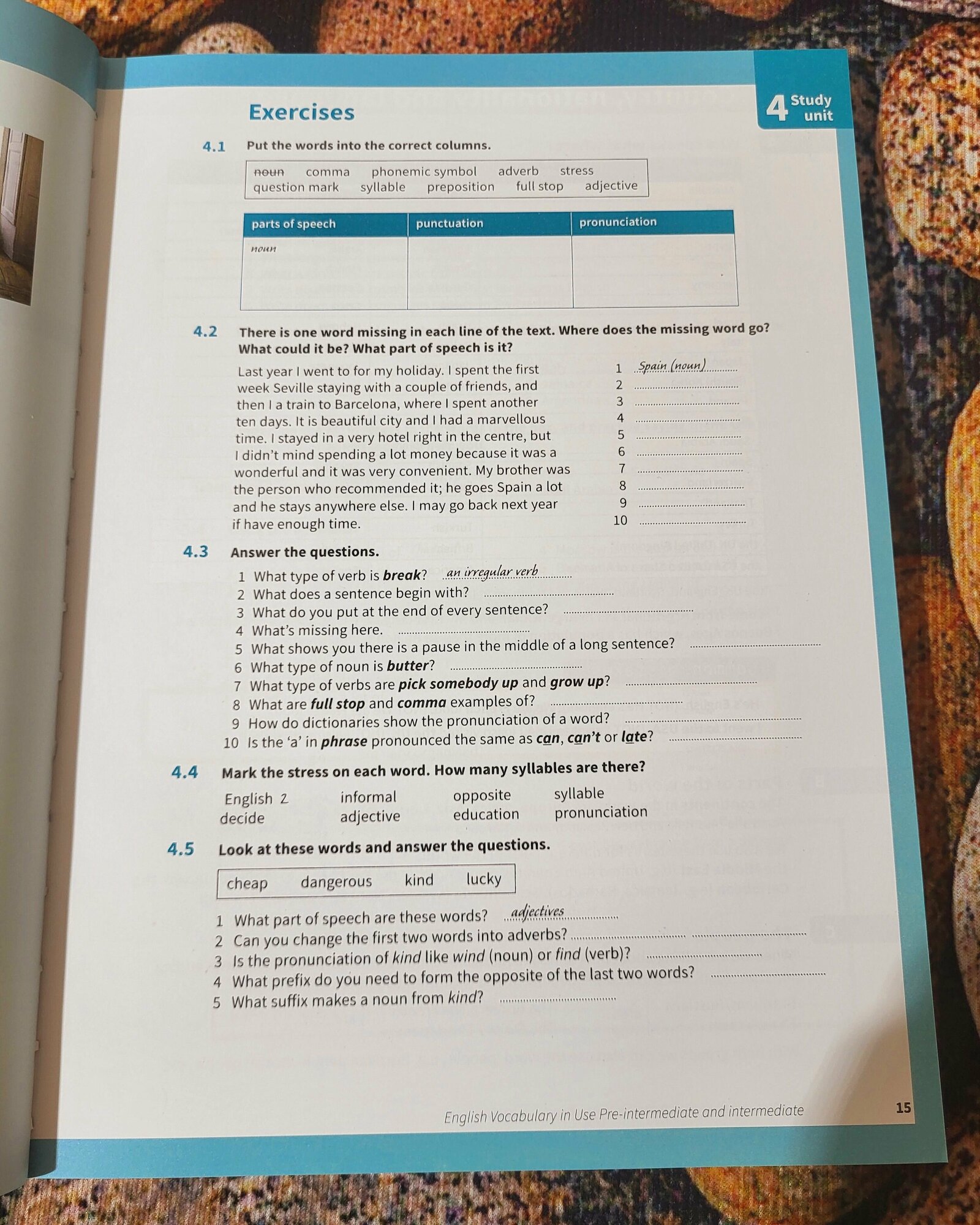 Stuart Redman "English Vocabulary in Use Pre-intermediate and Intermediate Book with Answers: Vocabulary Reference" мелованная - фото №13
