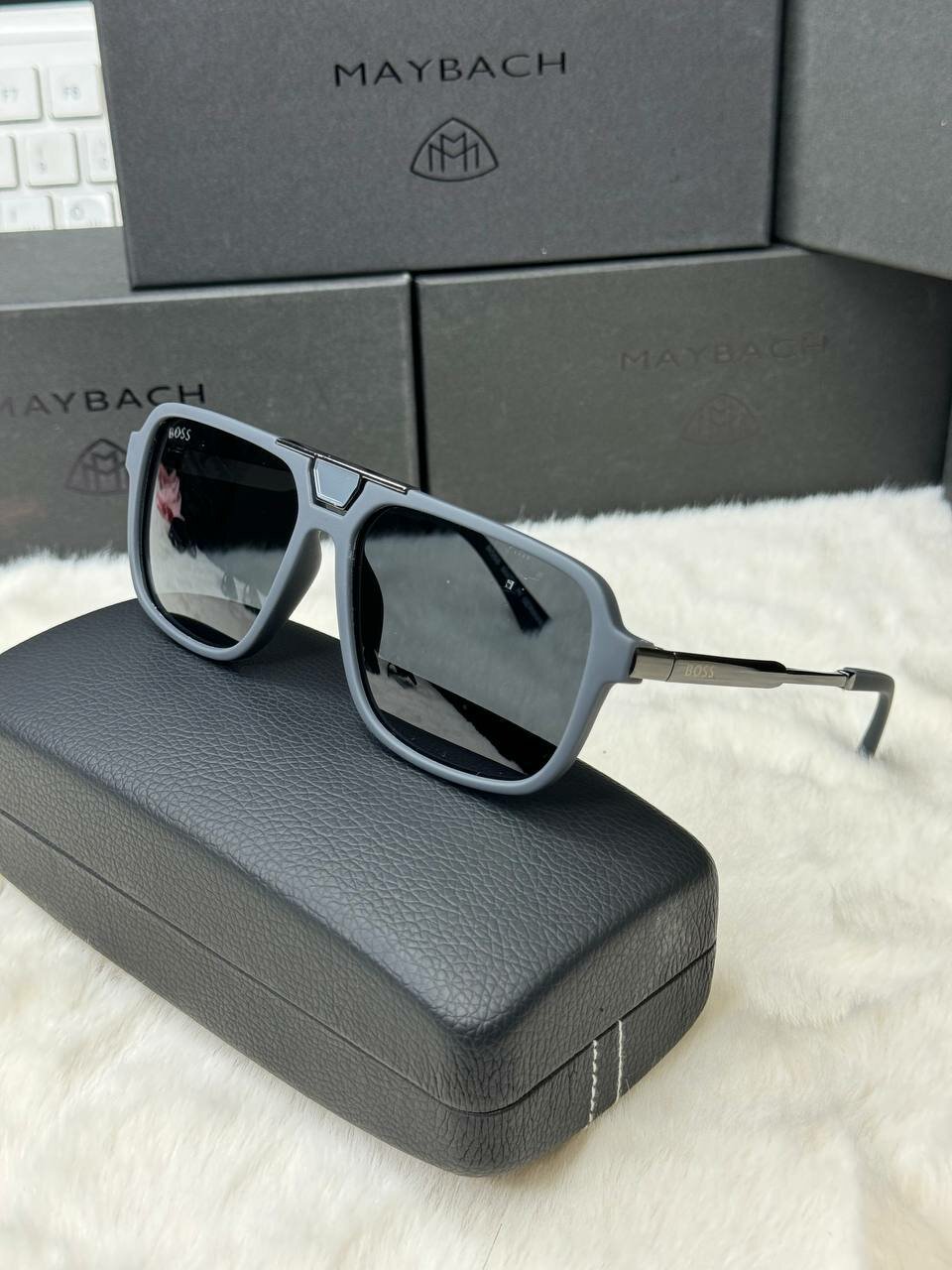 Солнцезащитные очки