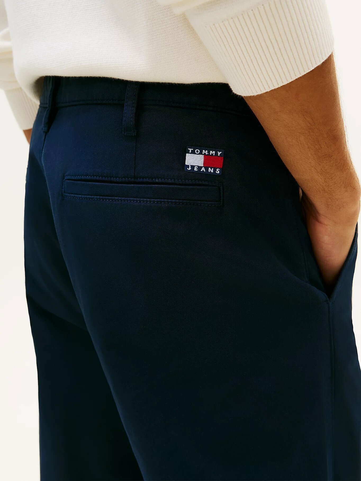 Брюки Tommy Jeans, размер 32/32 JEAN, синий — фото 1