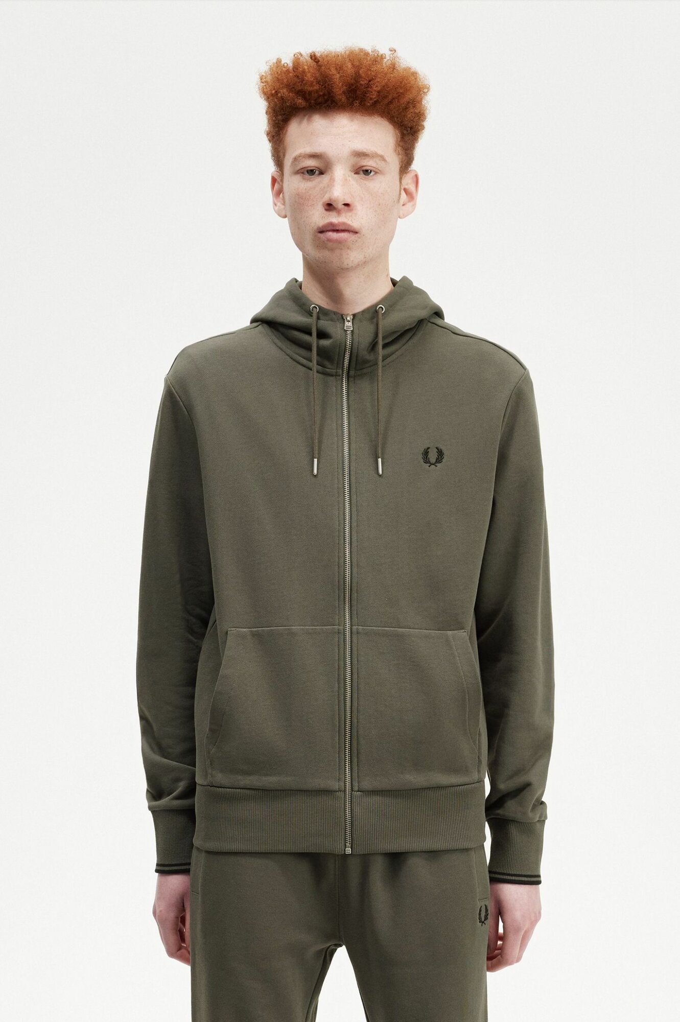 Худи FRED PERRY